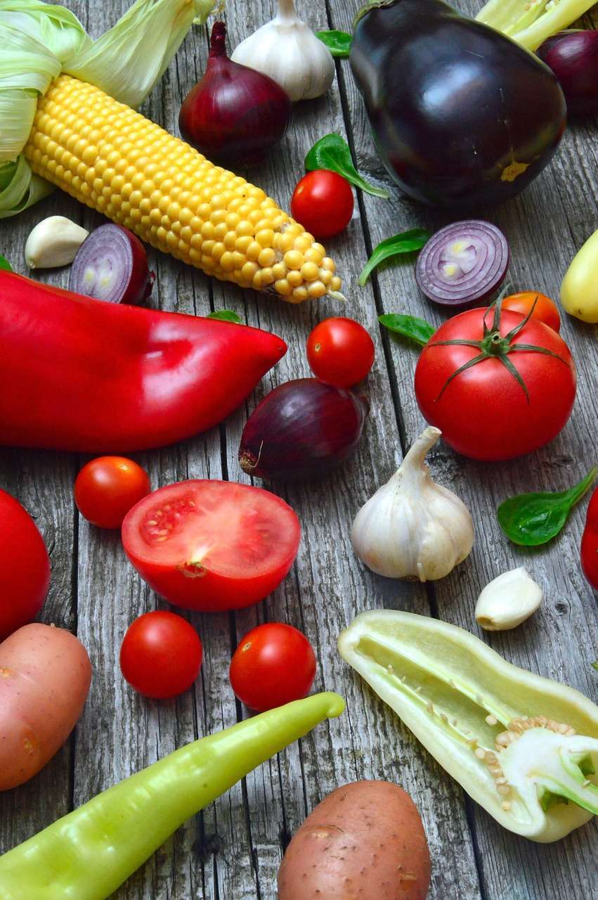vegetables, pepper, tomato-3523005.jpg
